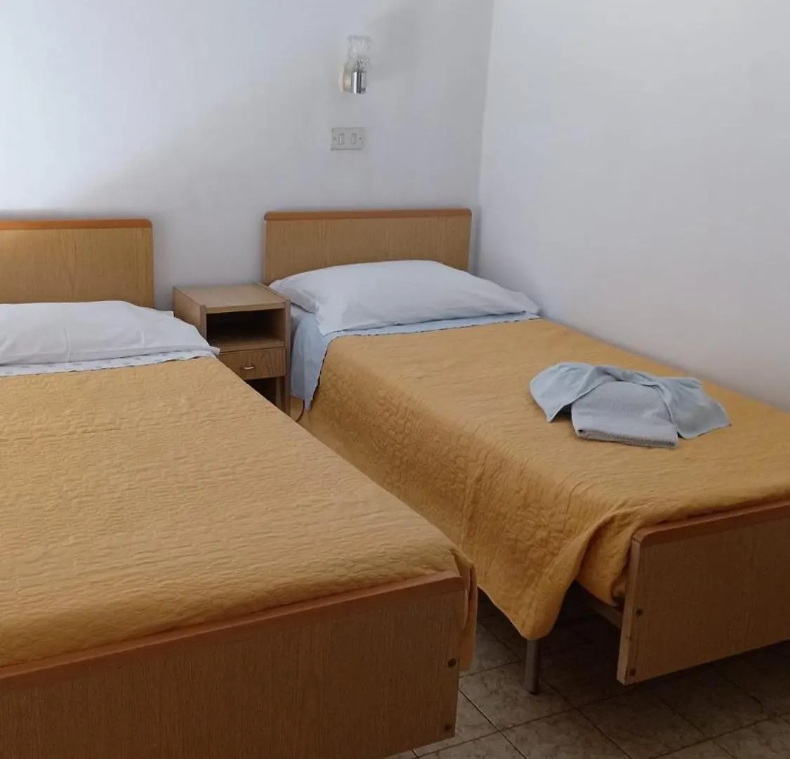 **  Hotel Villa Del Prato Cucina Romagnola E Possibilita Pacchetto Spiaggia Bellariva Di Rimini Italy