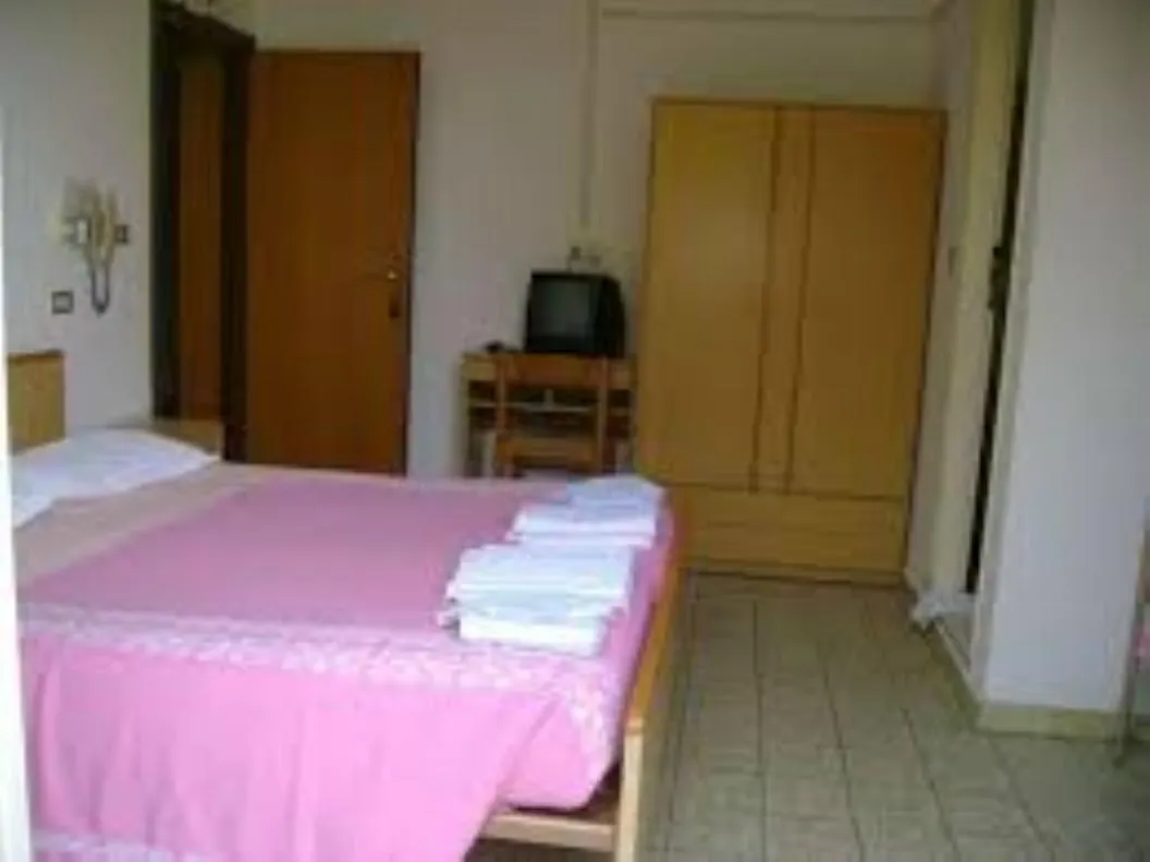 **  Hotel Villa Del Prato Cucina Romagnola E Possibilita Pacchetto Spiaggia Bellariva Di Rimini Italy